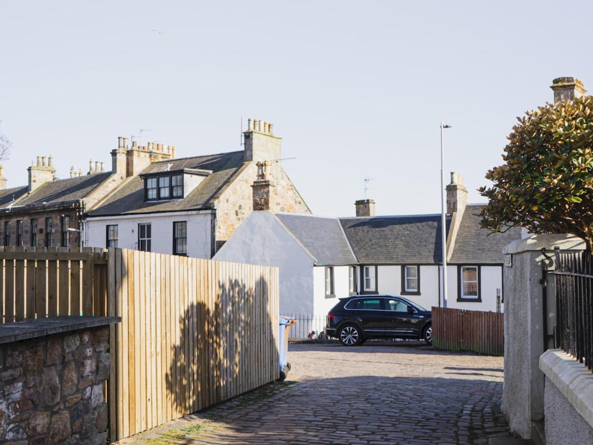 Pass The Keys The Old Stables, The Loan, Anstruther Exteriör bild